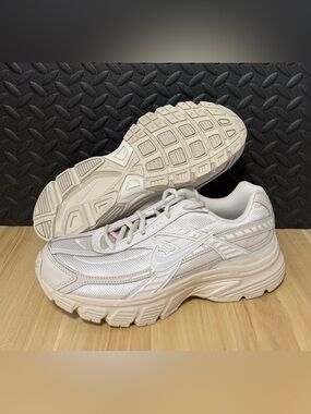 Nike Initiator Running Shoes ‘Light Orewood Sail’ 394053-103 Womens Size 9.5